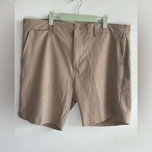 SPLIT shorts • Men’s size 40